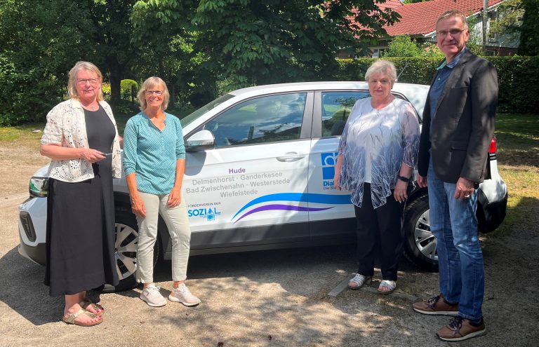 Große Freude beim Förderverein und der Diakonie Sozialstation Hude